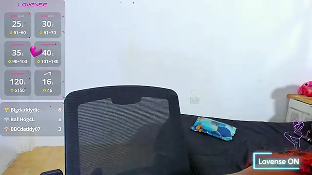 Angela_saenx2's cam snapshot