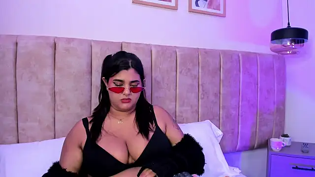 Roxy_Sin's cam snapshot