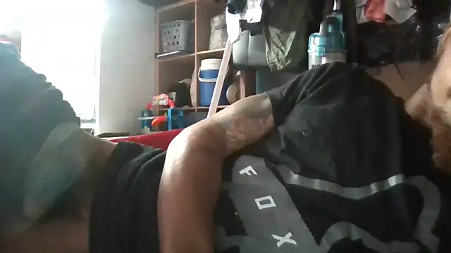 81grandplusthis's cam snapshot