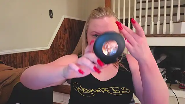 PhatAssBlond's cam snapshot