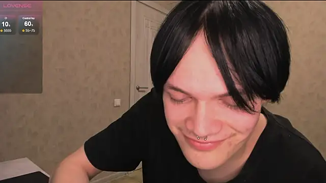 _horny44un_'s cam snapshot