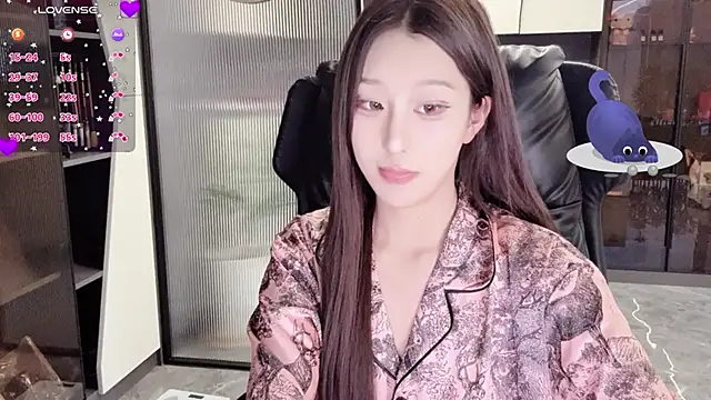 Winnie666- live sex cam