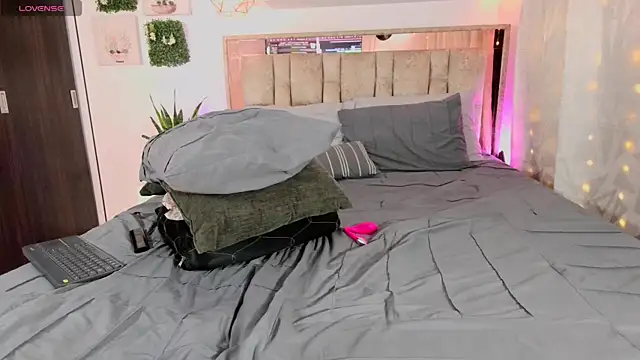 Dulce_Morrys live sex cam