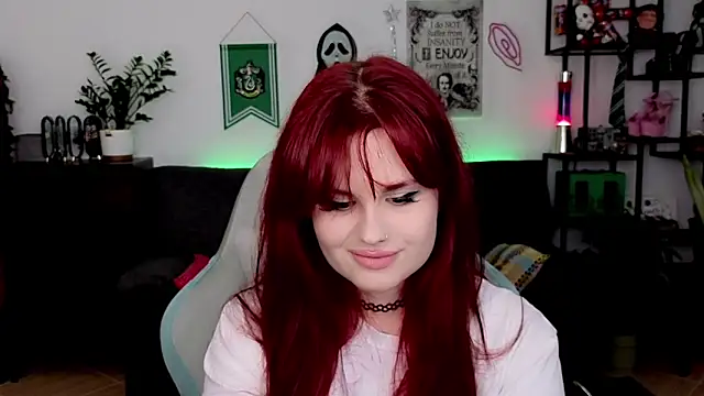 Della_Ideal's cam snapshot