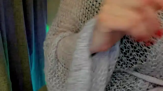 feliziaDesire live sex cam