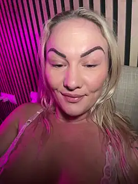 NastyMilf_ live sex cam