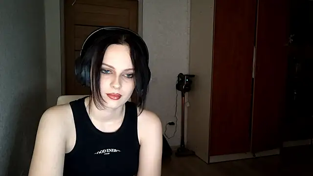 Solareclipsis's cam snapshot