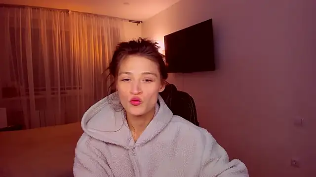 MiaPrecious's cam snapshot