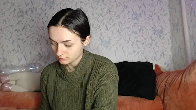 only_ubuterfly1's cam snapshot