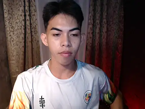 Urhotsilverboy's cam snapshot