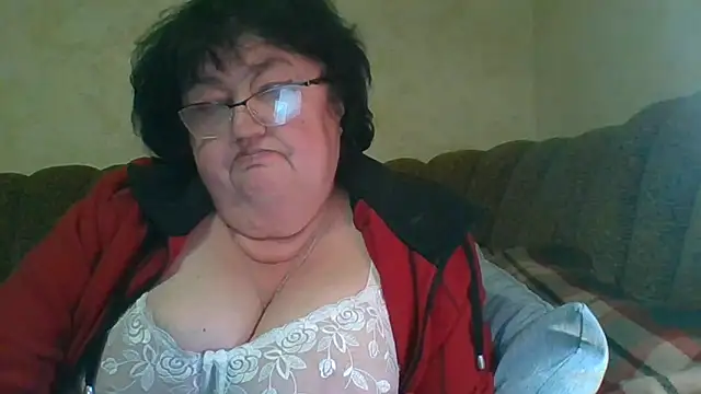 MilaSky5303's cam snapshot