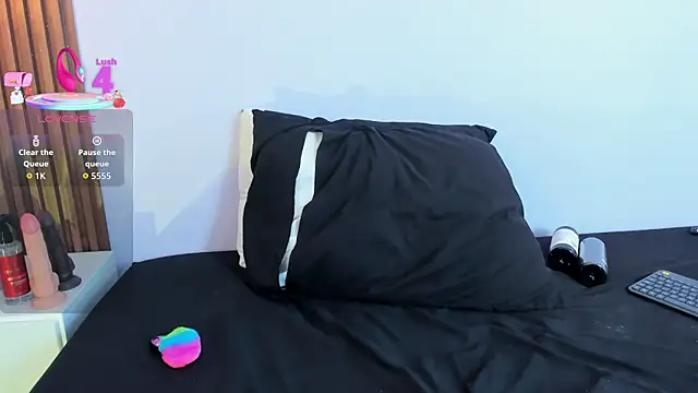 mia_gold_ live sex cam