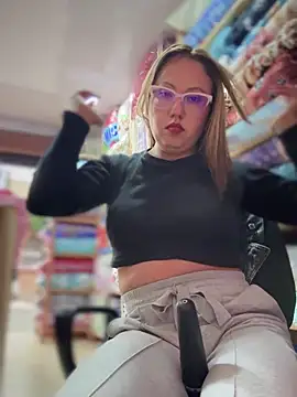 VIOLETA-25_ live sex cam