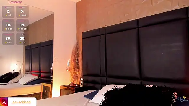 JossAckland live sex cam