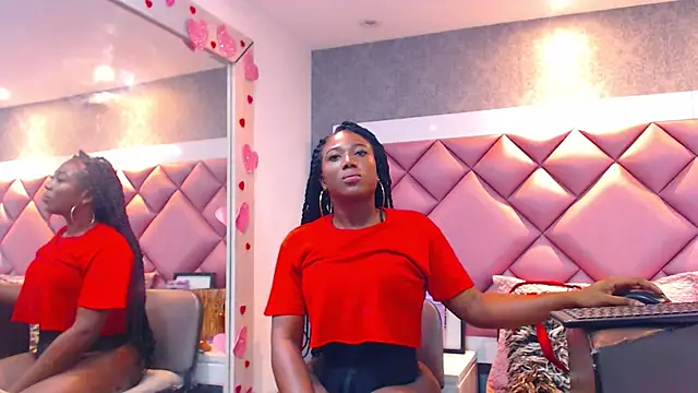 Thegreatonelady live sex cam