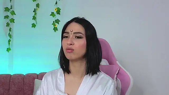 Madisonn_cortes's cam snapshot