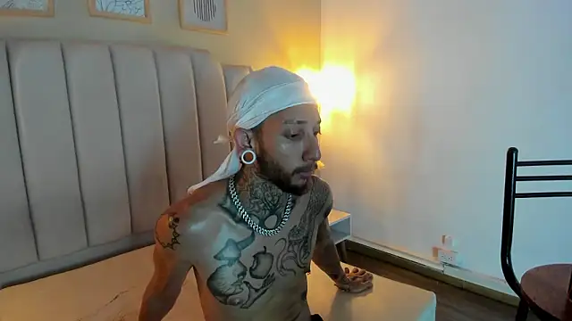 axel_valtier live sex cam