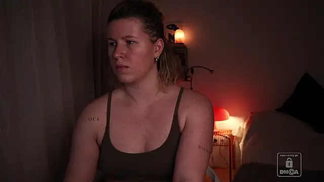 moonamii's cam snapshot