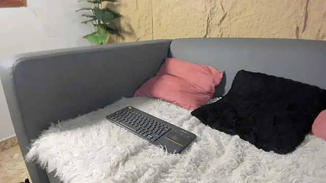 elliot_colton live sex cam