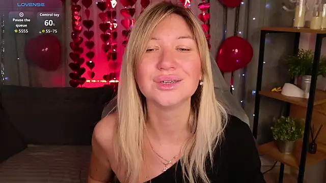 MilaBott's cam snapshot