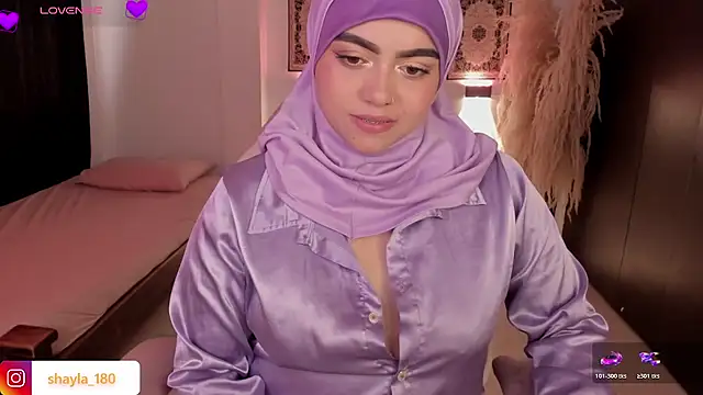 shayla_18's cam snapshot