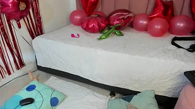 Tahira_21_'s cam snapshot