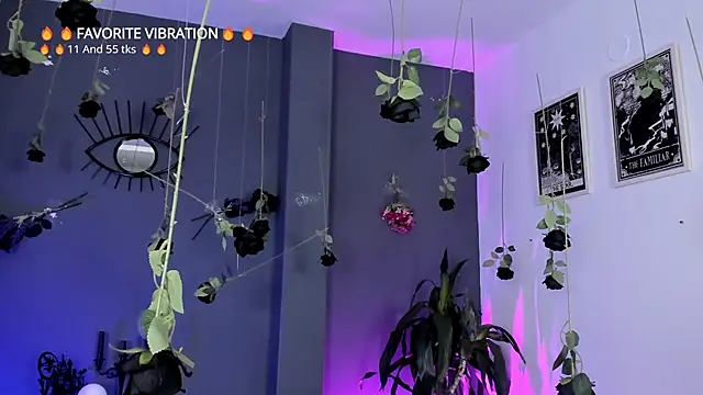 Raven_Witch_'s cam snapshot