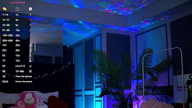 MissKiarra live sex cam