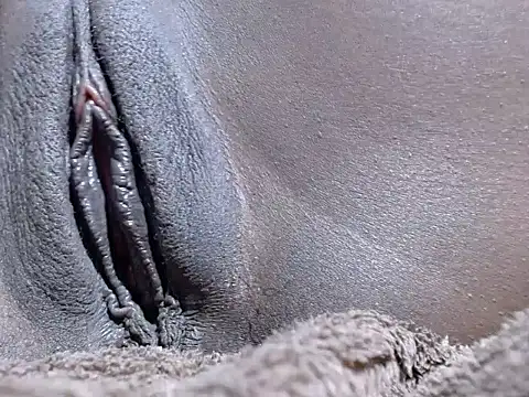 MzCoco's cam snapshot