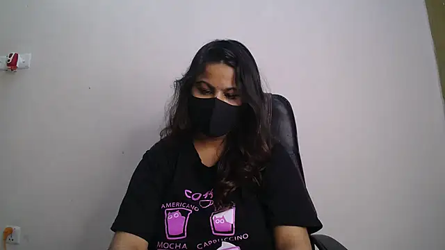 Its-Simran's cam snapshot