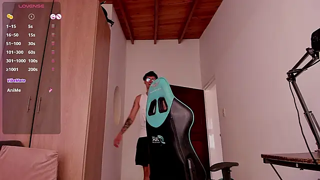 LeaneSeb live sex cam