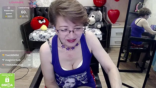 hot_woman04's cam snapshot