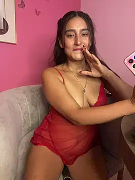 -BabyLuna's cam snapshot