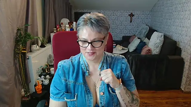 bigtits4you's cam snapshot