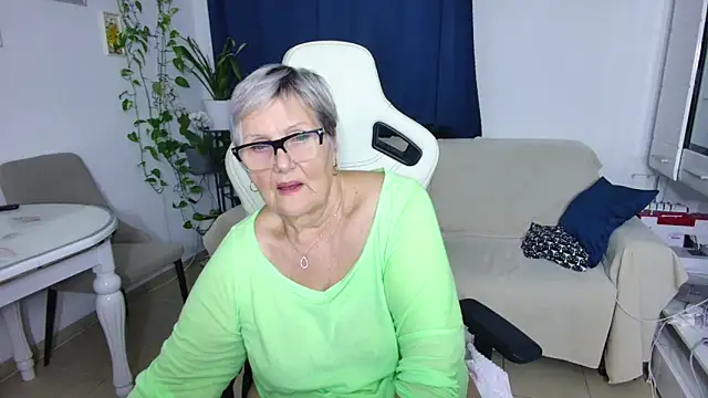 Selenna57's cam snapshot