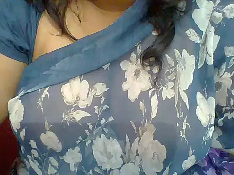 radhatelugu's cam snapshot