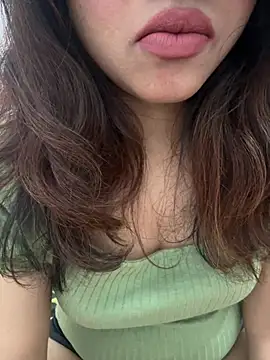 riya_sharma11's cam snapshot