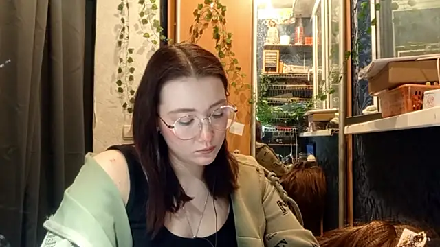 PhoebePalmer's cam snapshot