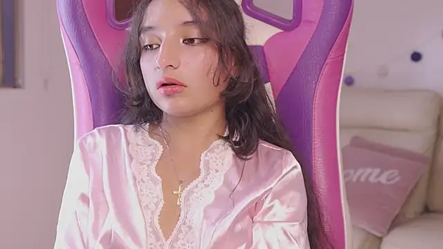 _emily_jonexs's cam snapshot