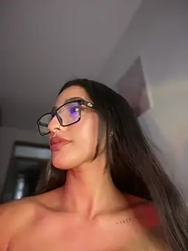 DulceLenns live sex cam