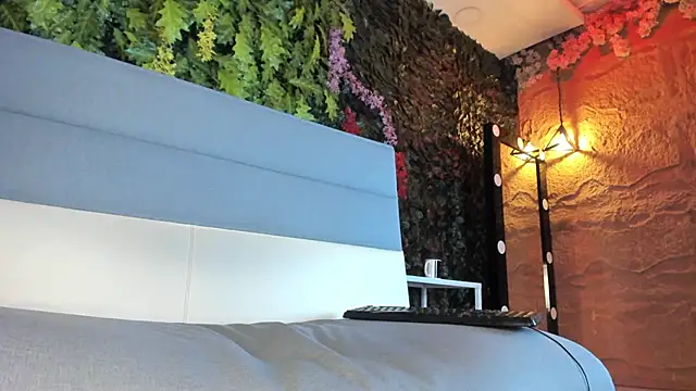 Novi_rosse live sex cam