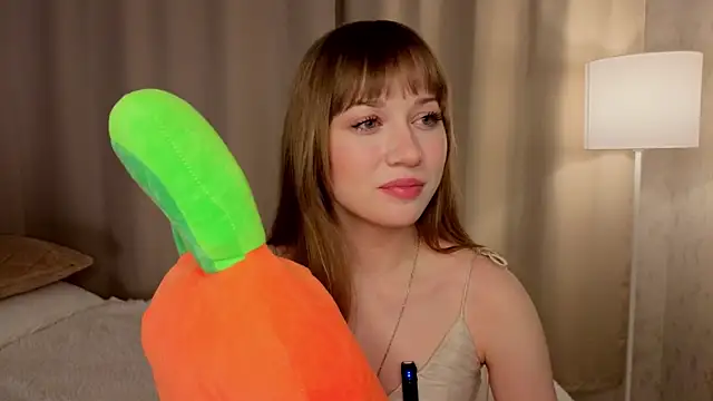 AntoniaDraft's cam snapshot