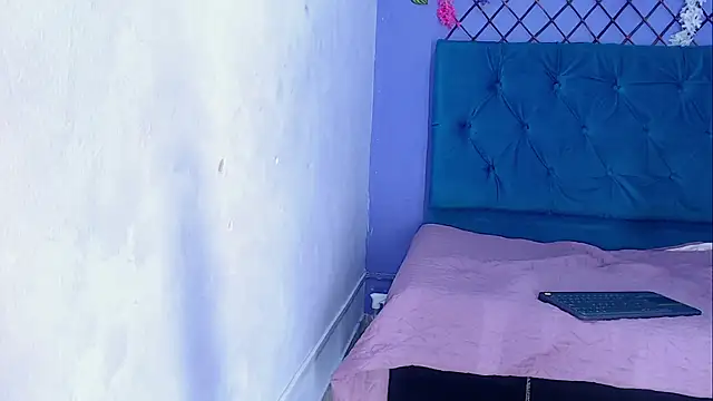 asimona_paezcm's cam snapshot