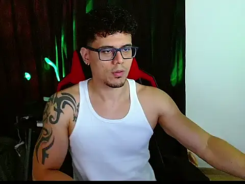 Logan0626's cam snapshot