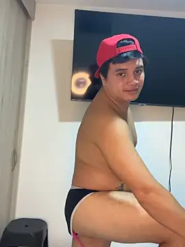 ahntony__69's cam snapshot