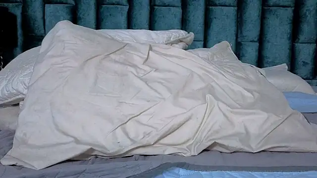 Emma_Foxi live sex cam