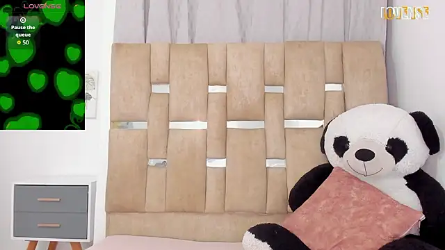 ValentiinaMoon's cam snapshot