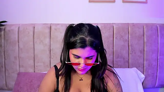 Roxy_Sin's cam snapshot