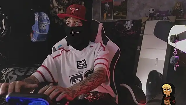 AcidMilo live sex cam