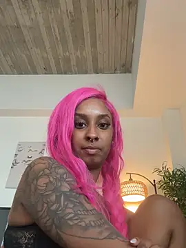 Your_Paris's cam snapshot